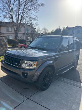 2016 Land Rover LR4 HSE Silver Edition