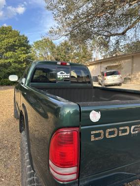 Green 1998 Dodge Dakota SLT