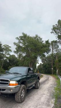 Green 1998 Dodge Dakota SLT