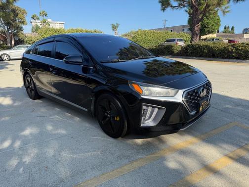 Black 2020 Hyundai IONIQ Hybrid SEL