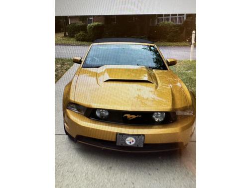 2010 Ford Mustang GT Premium