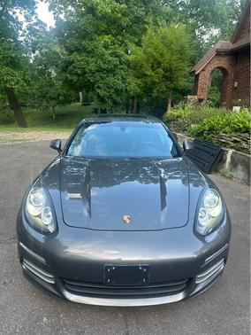 2014 Porsche Panamera 4