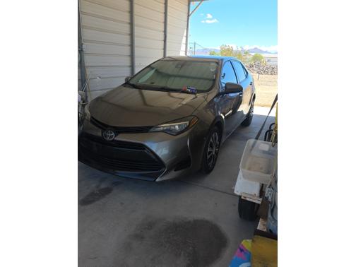 Gray 2017 Toyota Corolla XSE