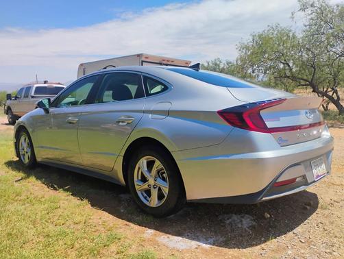 Gray 2021 Hyundai SONATA SE