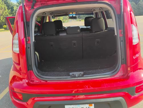 2012 Kia Soul +