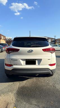 2016 Hyundai TUCSON SE