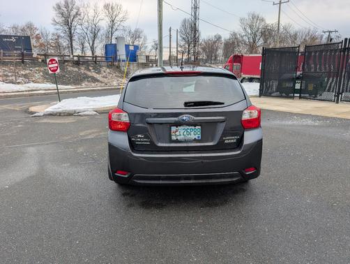 2016 Subaru Impreza 2.0i Premium