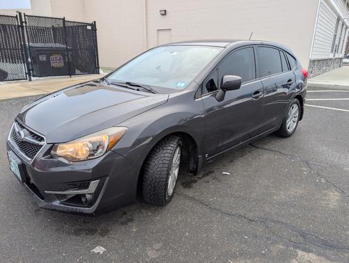 2016 Subaru Impreza 2.0i Premium