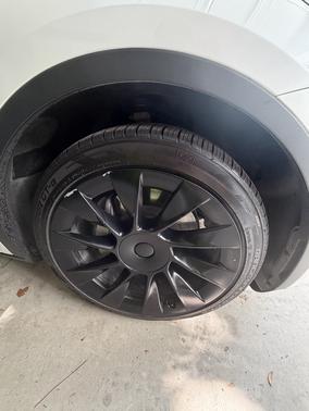 White 2020 Tesla Model Y Long Range
