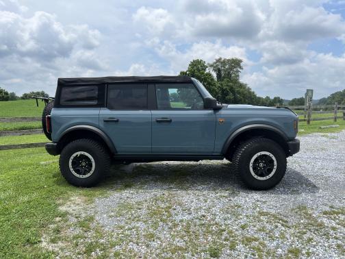 2022 Ford Bronco Badlands Advanced