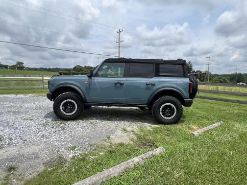 2022 Ford Bronco Badlands Advanced