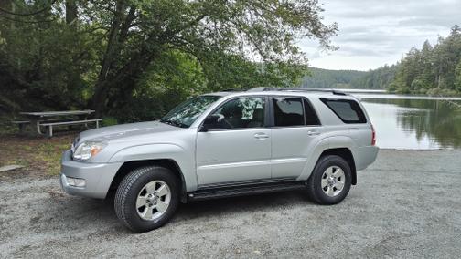 2004 Toyota 4Runner SR5