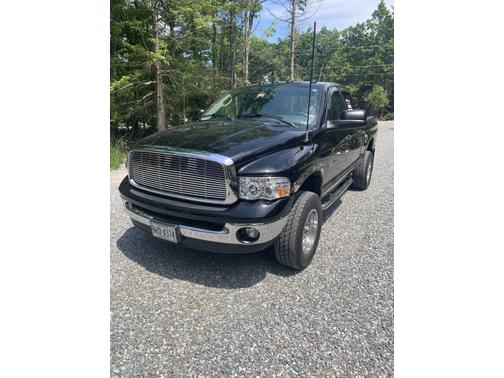 2004 Dodge Ram 3500 SLT Quad Cab