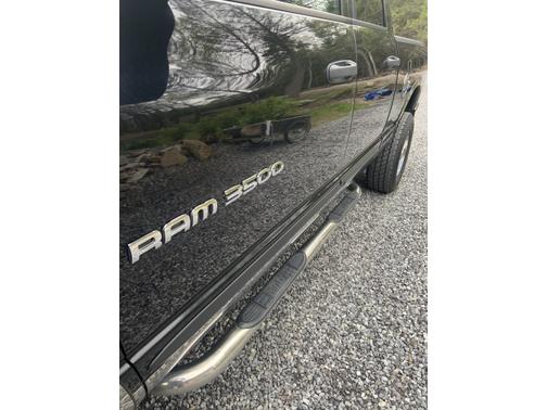 2004 Dodge Ram 3500 SLT Quad Cab