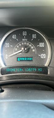 2004 Cadillac Escalade Base