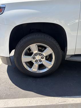 White 2015 Chevrolet Tahoe LT