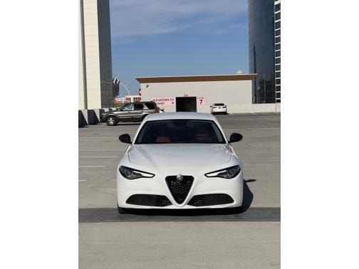 2019 Alfa Romeo Giulia Base
