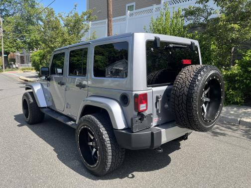 2015 Jeep Wrangler Unlimited Sahara