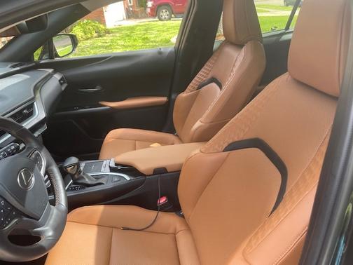 Black 2019 Lexus UX 200 Base