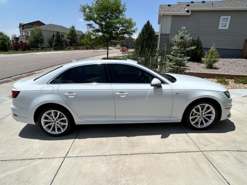 2019 Audi A4 Premium