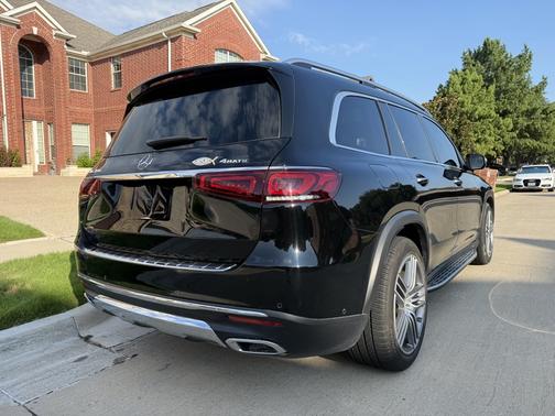 2020 Mercedes-Benz GLS 450 4MATIC