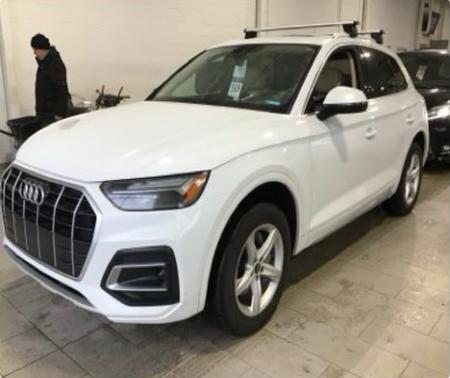 White 2021 Audi Q5 45 Premium