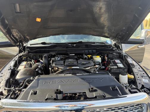 2014 RAM 3500 Laramie