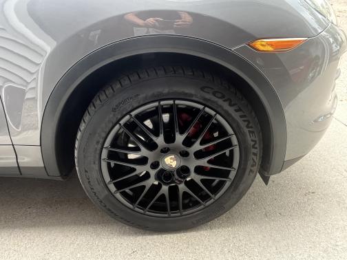 2011 Porsche Cayenne S