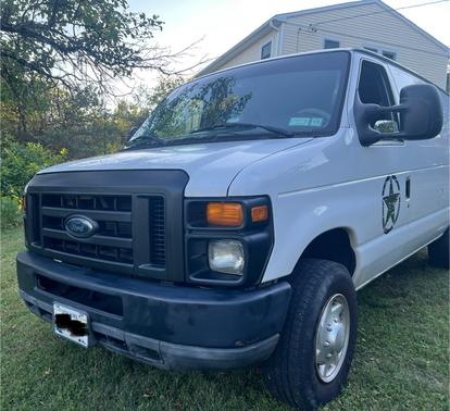 2012 Ford E350 Super Duty Cargo