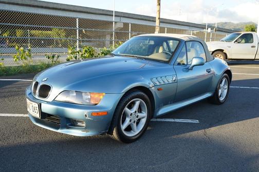 Blue 1998 BMW Z3 2.8 Roadster