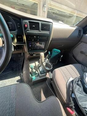 Green 1995 Toyota Tacoma Xtracab 1995.5