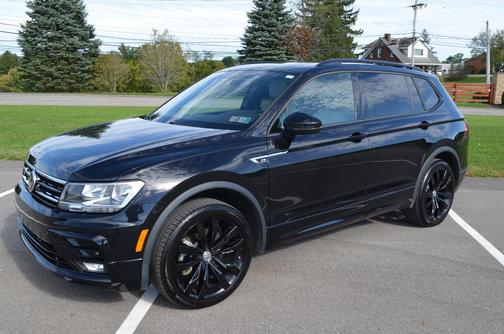 Black 2021 Volkswagen Tiguan 2.0T SE R-Line Black