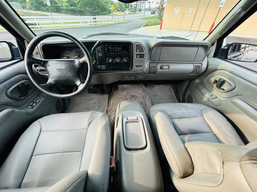 1997 GMC Suburban 2500