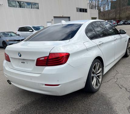 2016 BMW 528 i xDrive