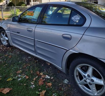 Silver 2000 Pontiac Grand Am GT