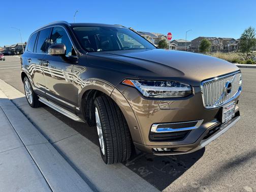 2017 Volvo XC90 T6 Inscription