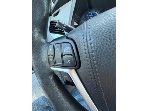 2020 Toyota Sienna LE