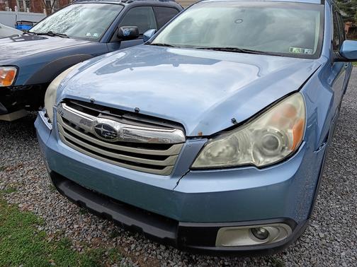 2012 Subaru Outback 2.5i Premium