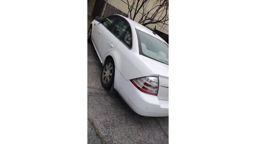 White 2008 Ford Taurus SEL