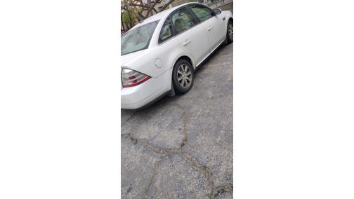 White 2008 Ford Taurus SEL