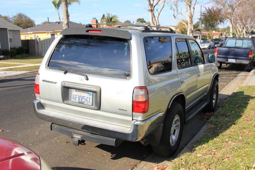 1999 Toyota 4Runner SR5