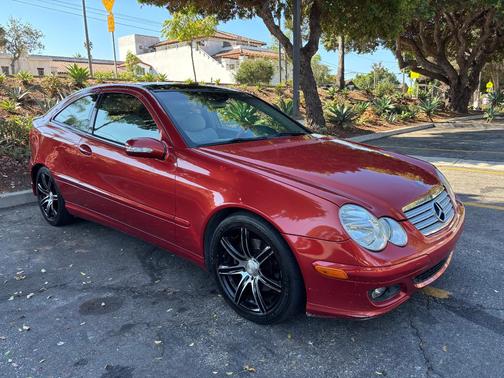 Red 2005 Mercedes-Benz C-Class C320 Sport