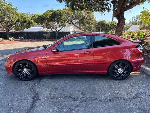 Red 2005 Mercedes-Benz C-Class C320 Sport