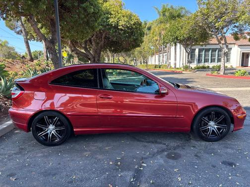 Red 2005 Mercedes-Benz C-Class C320 Sport