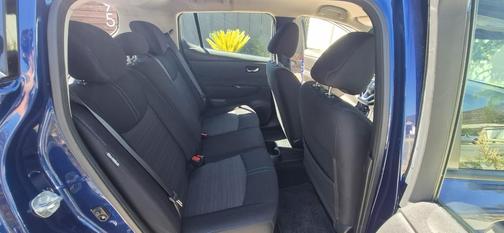 Blue 2023 Nissan Leaf S