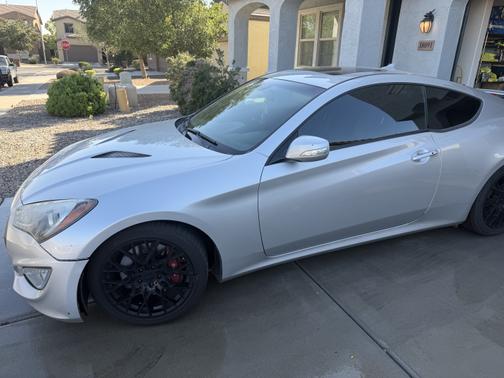 2013 Hyundai Genesis Coupe 3.8 Track