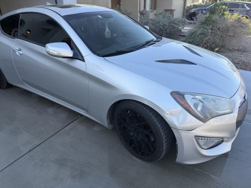 2013 Hyundai Genesis Coupe 3.8 Track