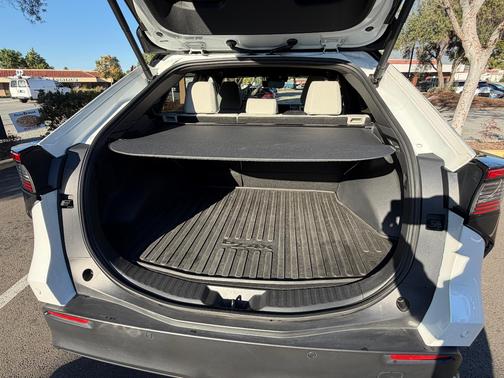 2023 Toyota bZ4X Limited