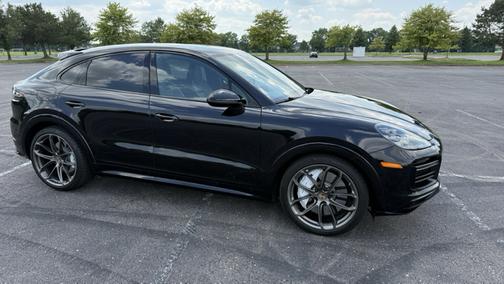 Black 2020 Porsche Cayenne Cayenne Turbo