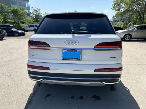2023 Audi Q7 55 Premium